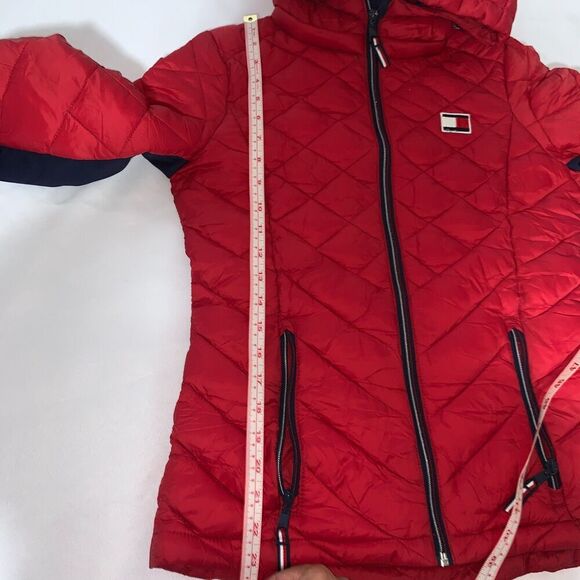 Tommy Hilfiger Women's Packable Hooded Puffer  Lightweight Jacket, RED Size XS - Picture 15 of 16